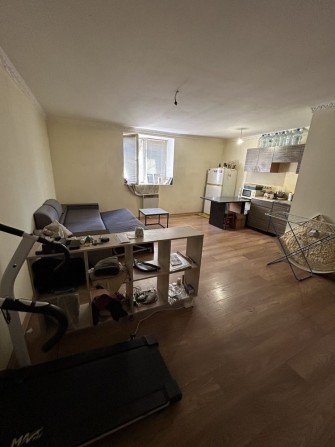 Продам 1к квартиру на 12 кварталі - фото 1