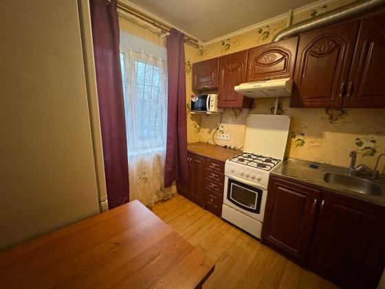 Продам 1 комнатную квартиру на П. Калнышевского (Косиора) Днепр