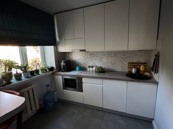 Двухкімнатна квартира-студія без комісії