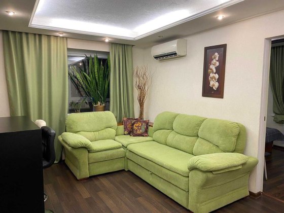 Продам квартиру, 2х кімнатна у центрі міста. Від Власника.