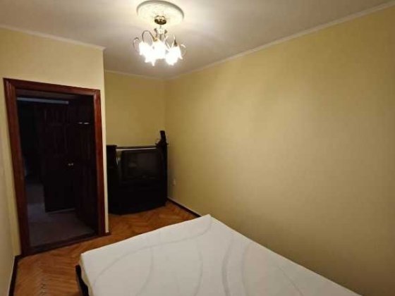 Продаж 2 км к-ри вул. Полуботка 63500 дол.США Львов