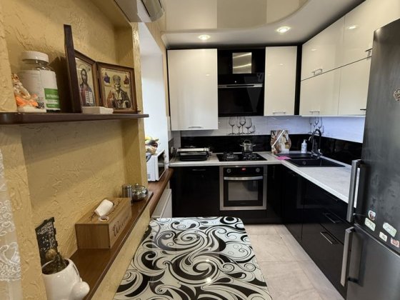 3к.кв з ремонтом , меблями і технікою , вул. Маланюка ! Кропивницкий