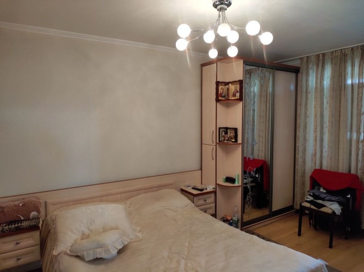 Продам 3-х кімнатну квартиру. Крошня вулиця Народицька 7/9к - фото 1