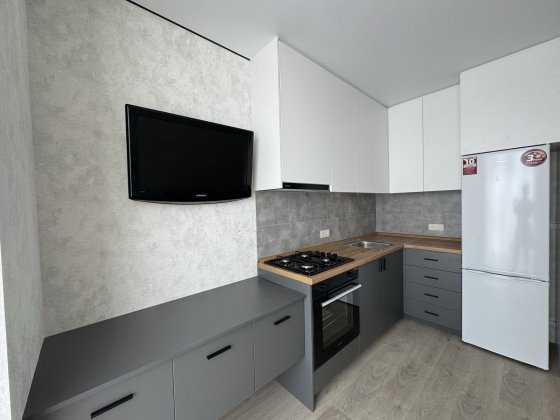 Продам 1 к квартира ЖК Счастливый на Днепре Дніпро