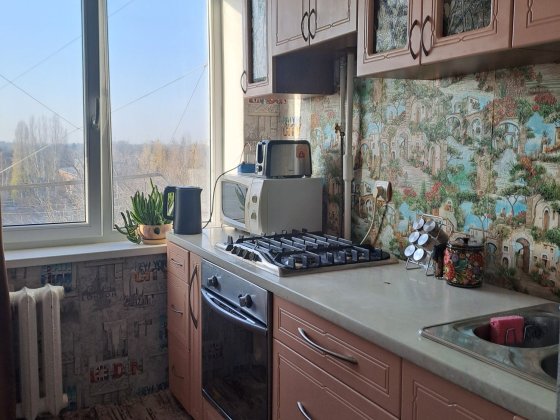 Продам 1к.кв большую малосемейку Слобожанский Днепр