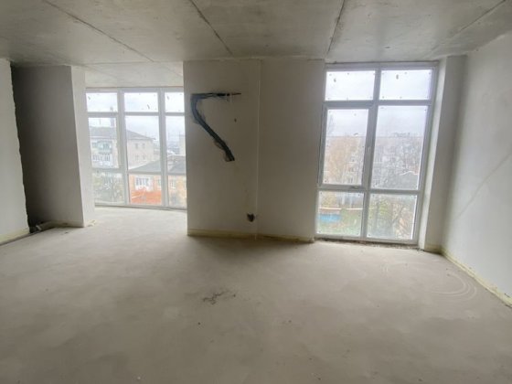 Продаж євро 3-х кімнатної квартири студії, з частковими роботами Житомир