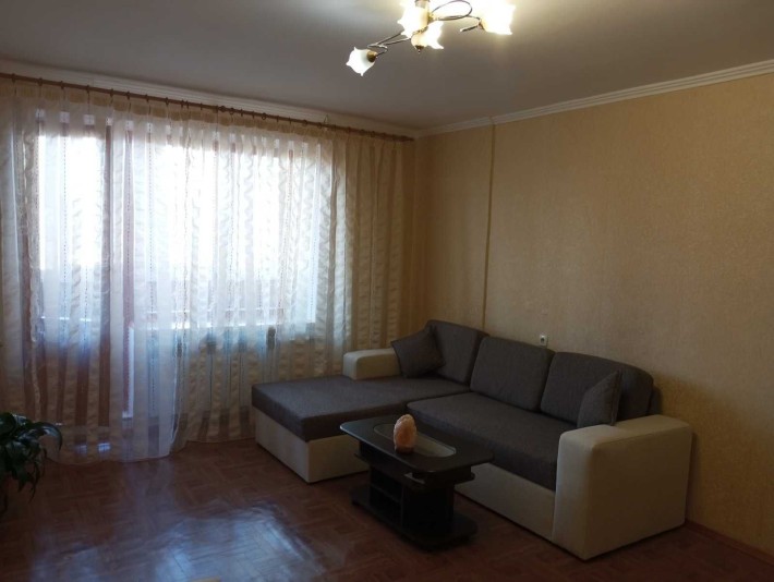 Продаж 4-кімн.кв. - фото 1