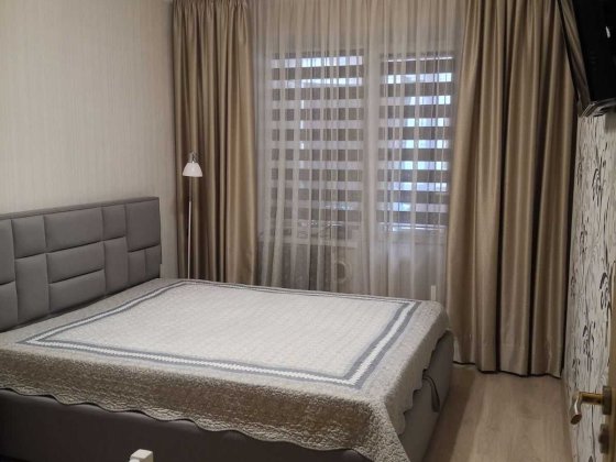 Продам 3х кімнатну квартиру на Ж/м Ломівский,Фрунзенський Днепр