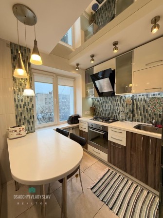 Якісна! 3к Титова Фабрично-Заводская 23 | кап ремонт - фото 1