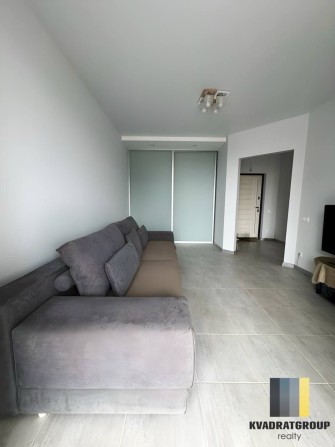 Продам 2к Студия ЖК Атлант Антановича Центр Низ Пр Поля Заходи и Живи! - фото 1