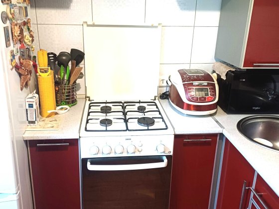 Затишна  2 кімнатна квартира ,  3 поверх, єВідновлення!