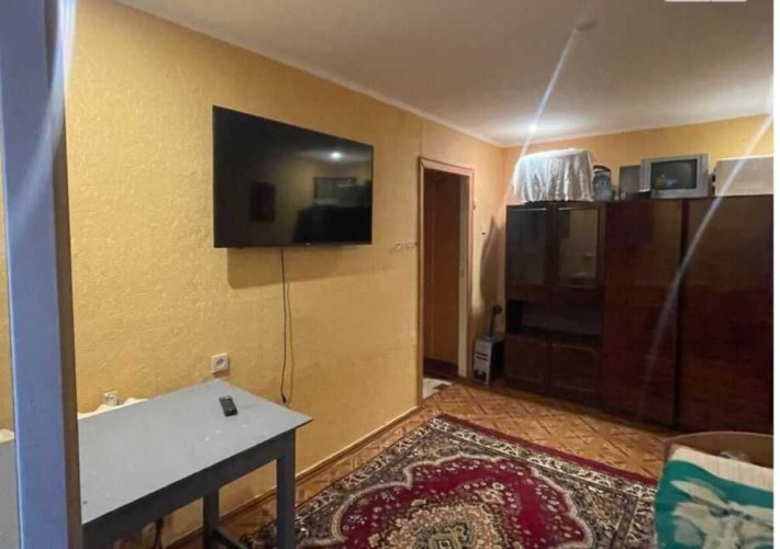 Продам 2-х.кімнатну квартиру на Попова - фото 1