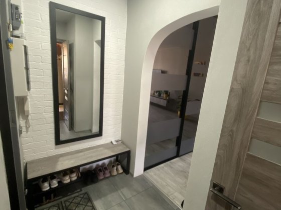 3-х кімнатна квартира на Бородинському 7 поверх. Запорожье