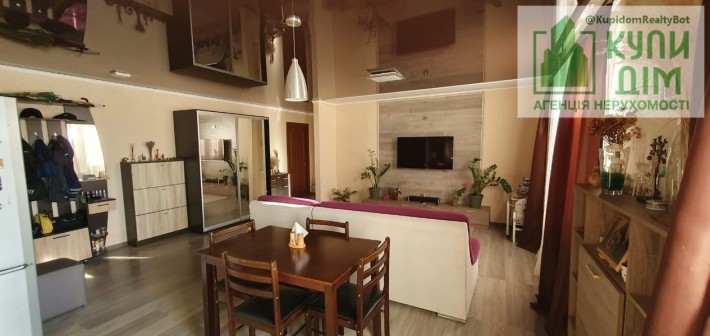 Продаж 3 кімнатної Квартири - фото 1