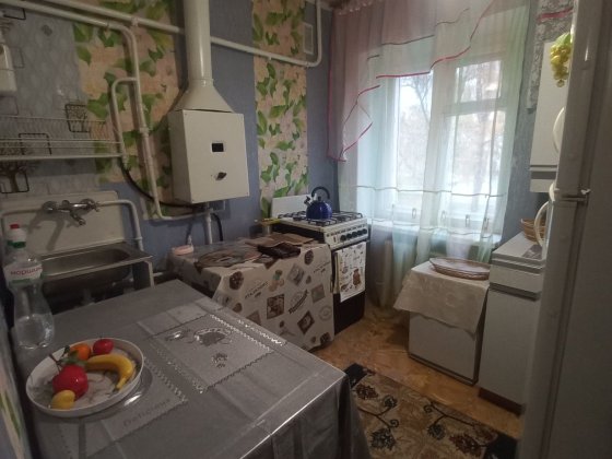 Продам 2-кімнатну квартиру на Вокзальній Житомир