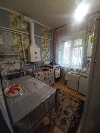 Продам 2-кімнатну квартиру на Вокзальній - фото 1