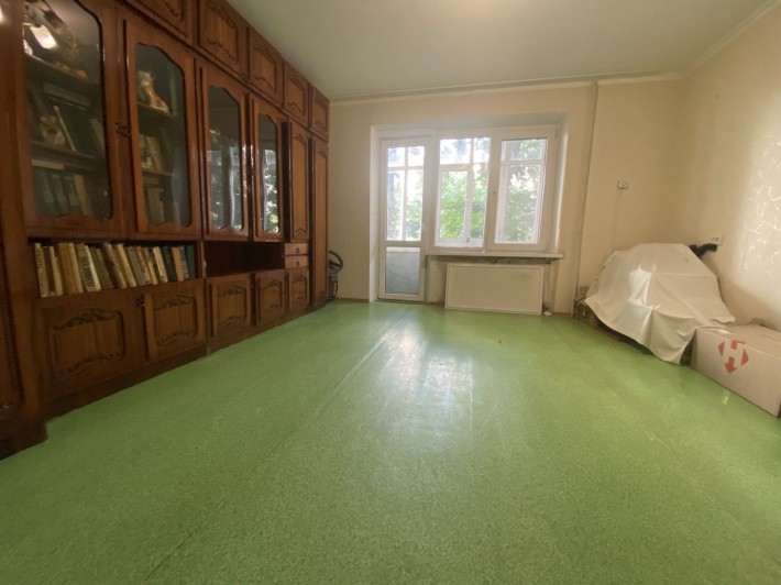 ПРОДАМ 3х Кімнатну на Шкільному - фото 1