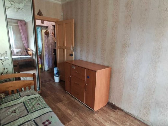 Сдам комнату в 3-комн,квартире по ул,Оленивская м.Тараса Шевченка Київ