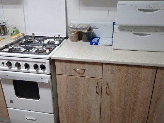 Гуртожиток, для 1 дівчини, Пражзька 33, Хороші умови, Без хазяйки Киев