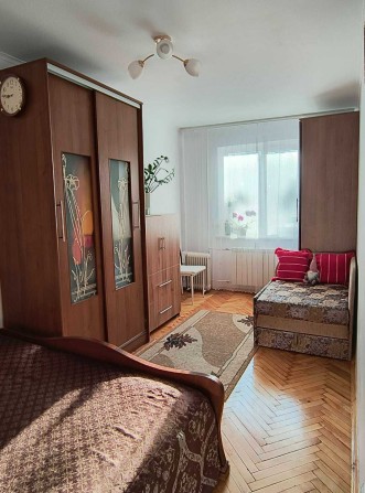 Здається кімната на підселення (дівчині або жінці) - фото 1