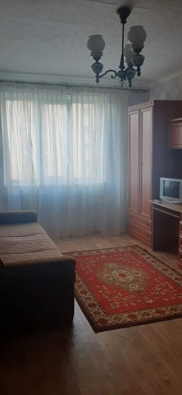 Сдам комнату на Салтовке в районе ТРК Украина. - фото 1