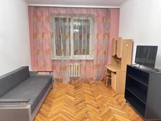 Оренда ізольованої кімнати по вул. Промислова! Львов