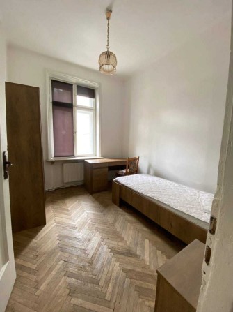 Оренда кімнати на підселення. Центр міста. - фото 1