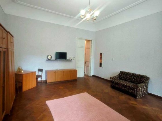 Сдам комнату 33 м² в самом центре Одессы, ул. Дворянская. Одеса