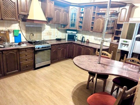 Підселення. Оренда кімнати. вул. Пекарська-Туган Барановського-Центр Львов