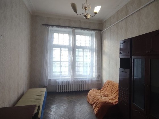 Сдам в центрі Одеси комуну на Канатній