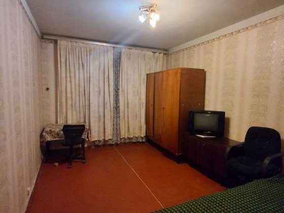 SM S4 Здам кімнату в 3 кімнатній квартирі Салтівка вул. Амосова 52 Харьков