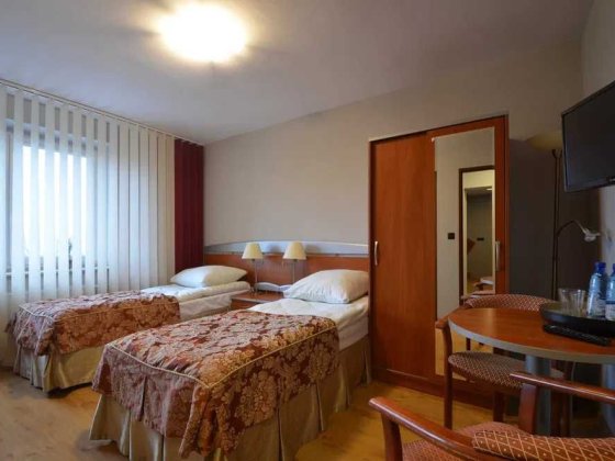 Здам підселення в кімнату в Києві, метро Житомирська Київ