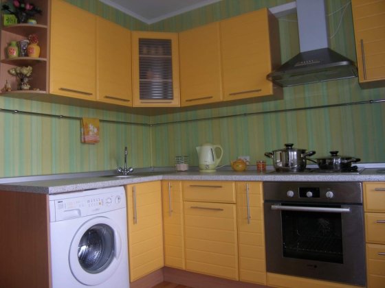 Кімната для 1-2х людей.  Бальзака 24. М. Почайна Киев