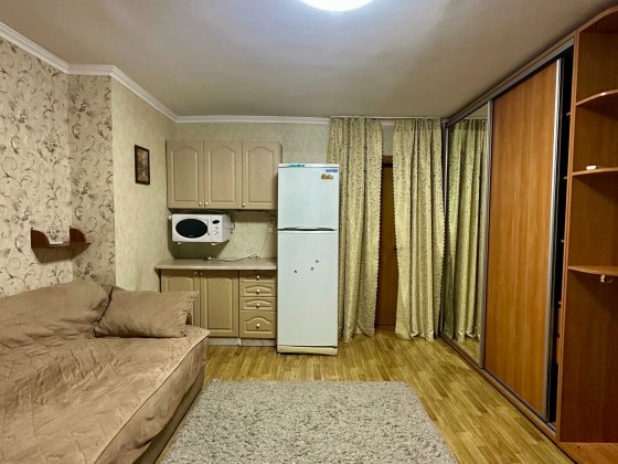 Йорданська 14а, оренда Кімнати в гуртожитку, метро Оболонь 10 хв! Киев