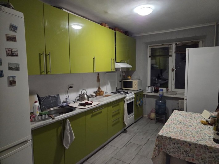 Сдам комнаты.Стратегическое шоссе 11 - фото 1