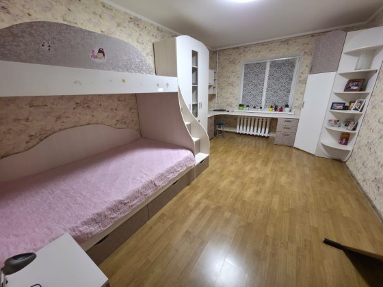 Здам кімнату в 3кім квартирі вул Милославська 31б Киев