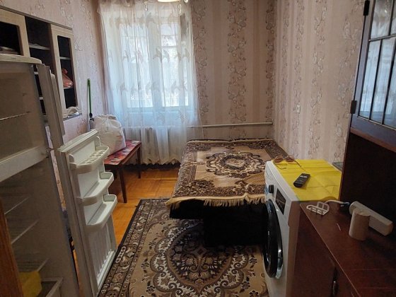 Сдаётся комната в коммуне на Люстдорфской дороге 52 Б .