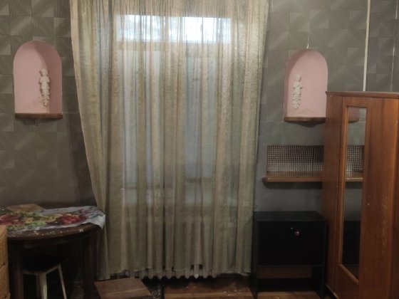 Сдам комнату в коммунальной квартире с отдельным входом в сталинском д Одесса