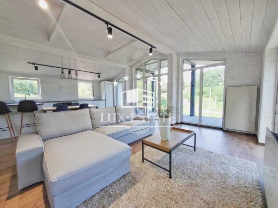 Оренда одноповерхового будинку 100м²  з панорамним краєвидом Лесники