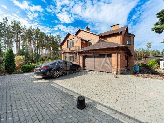 ОРЕНДА резиденція 400 м² у сосновому лісі генератор, тераси, 25 соток! Стоянка