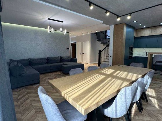 Оренда будинку в закритому КМ, Стоянка, можна з тваринками, 150м2 Стоянка