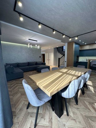 Оренда будинку в закритому КМ, Стоянка, можна з тваринками, 150м2 - фото 1