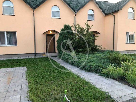 Глеваха Київська чудова трьохкімнатна квартира з паркомісцем  Таунхаус Глеваха