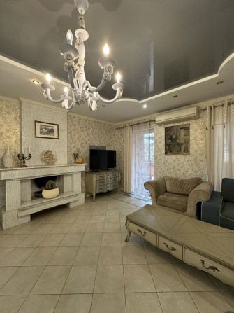 Оренда котеджу в Канадському селищі на 8 сотках - фото 1