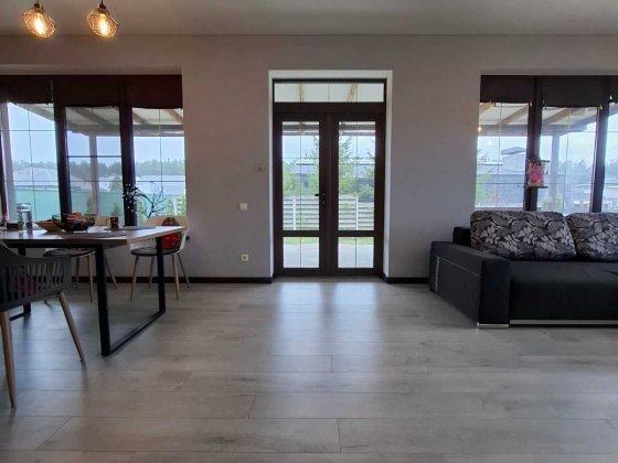 Здається чудовий будинок в с. Княжичі Княжичи