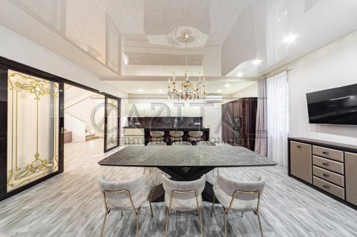 Здається в оренду шикарний будинок 400м2 в Лебедівці 17 соток - фото 1