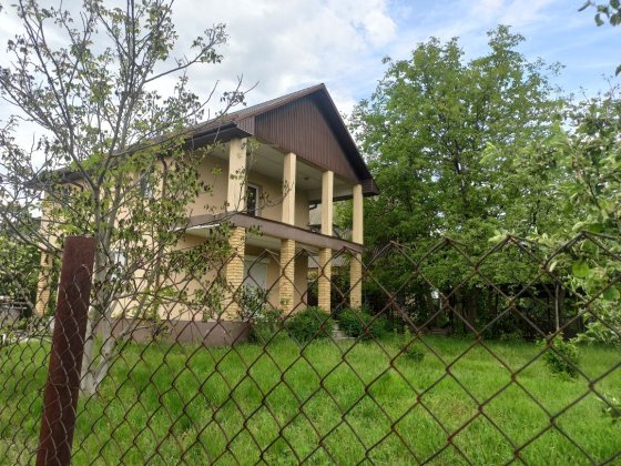 Здається будинок для проживання