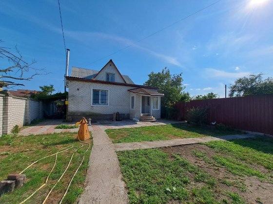 Здам будинок Лютіж