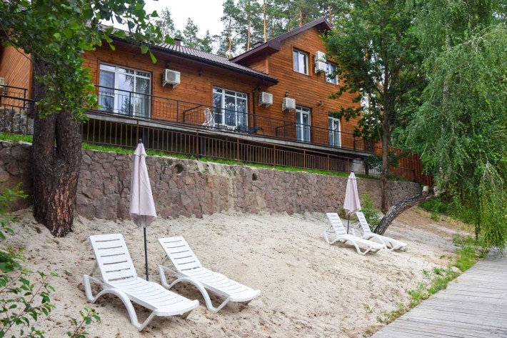 Оренда котеджу біля озера на Новий Рік (с. Мощун, є генератор) - фото 1