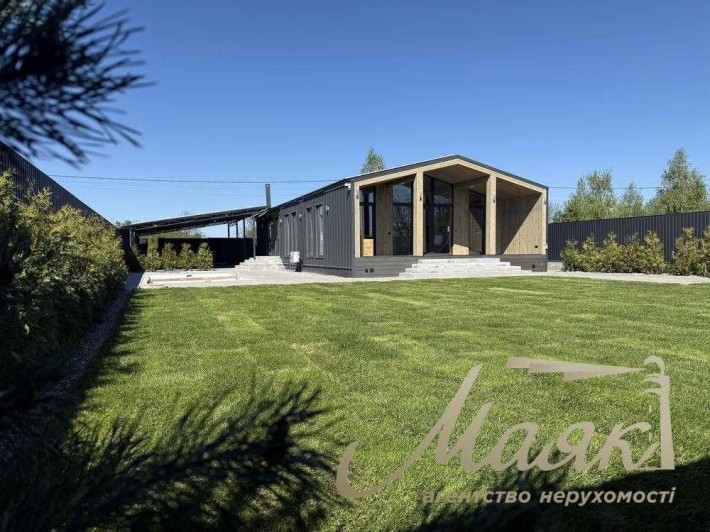 Оренда нового будинку 140 м² у стилі барнхаус в Рославичах - фото 1